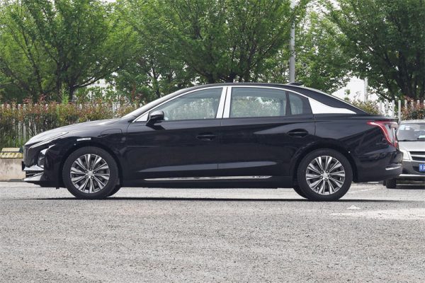 New Hongqi E-QM5 560km Electric Car